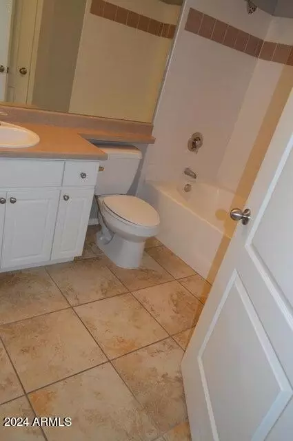 Bath - 1701 E Colter St #283, Phoenix, AZ 85016 photo 3 of 5