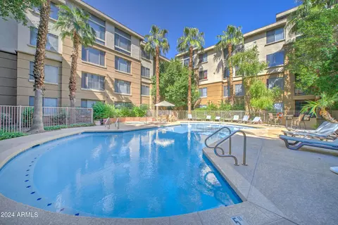 Exterior - 1701 E Colter St #283, Phoenix, AZ 85016 photo 4 of 11