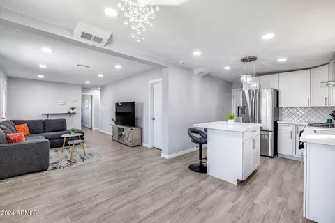 Other - 1431 E Chambers St, Phoenix, AZ 85040 photo 2 of 5