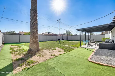 Exterior - 1431 E Chambers St, Phoenix, AZ 85040 photo 7 of 11