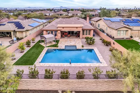 Exterior - 115 E Summerside Rd, Phoenix, AZ 85042 photo 16 of 24