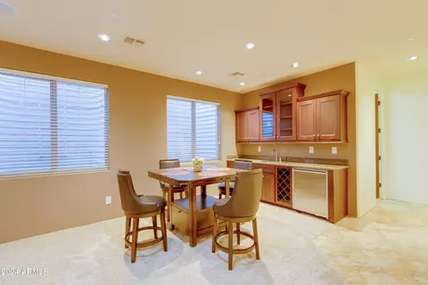 Dining - 115 E Summerside Rd, Phoenix, AZ 85042 photo 1 of 5