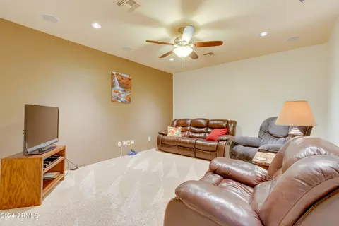 Bedroom - 115 E Summerside Rd, Phoenix, AZ 85042 photo 1 of 14