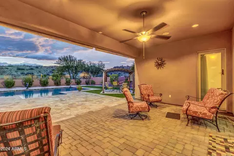 Exterior - 115 E Summerside Rd, Phoenix, AZ 85042 photo 6 of 24