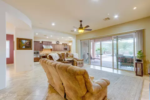 Living - 115 E Summerside Rd, Phoenix, AZ 85042 photo 5 of 6