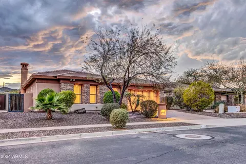 115 E Summerside Rd, Phoenix, AZ 85042