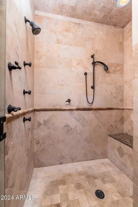 Bath - 7130 E Saddleback St #54, Mesa, AZ 85207 photo 5 of 12