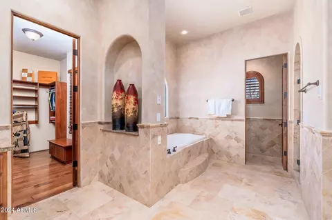 Bath - 7130 E Saddleback St #54, Mesa, AZ 85207 photo 3 of 12