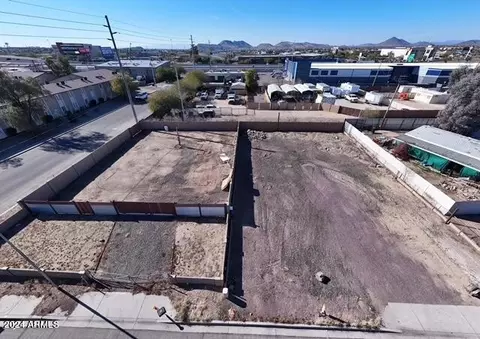 2402 W Lone Cactus Dr #24, Phoenix, AZ 85027