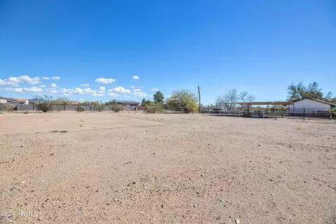 View/Area - 1345 E Galvin St, Phoenix, AZ 85086 photo 5 of 20