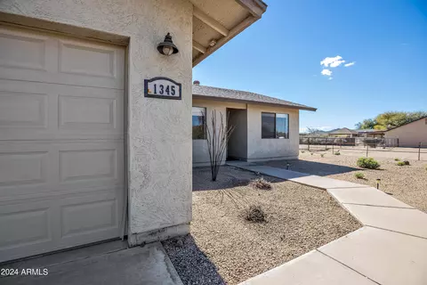 Exterior - 1345 E Galvin St, Phoenix, AZ 85086 photo 3 of 13