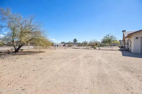 View/Area - 1345 E Galvin St, Phoenix, AZ 85086 photo 6 of 20