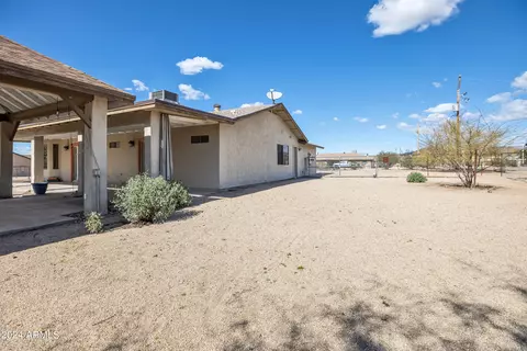 Exterior - 1345 E Galvin St, Phoenix, AZ 85086 photo 7 of 13