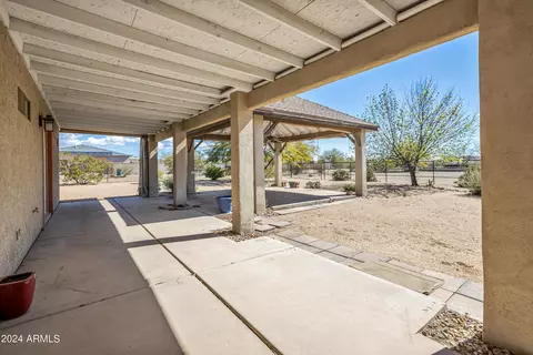 Exterior - 1345 E Galvin St, Phoenix, AZ 85086 photo 4 of 13