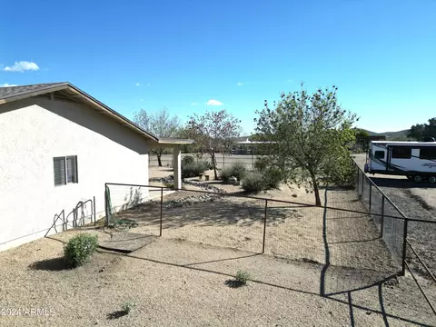 Exterior - 1345 E Galvin St, Phoenix, AZ 85086 photo 10 of 13