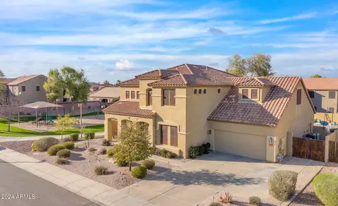 3102 E Turnberry Dr, Gilbert, AZ 85298