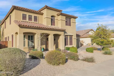 Exterior - 3102 E Turnberry Dr, Gilbert, AZ 85298 photo 3 of 16