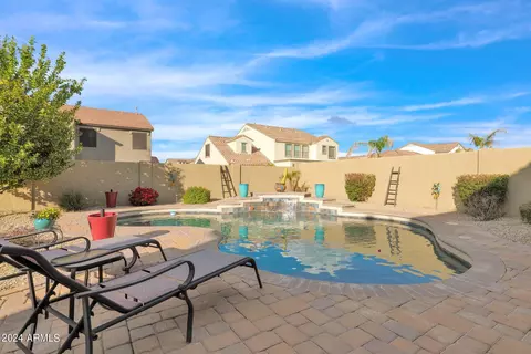 Exterior - 3102 E Turnberry Dr, Gilbert, AZ 85298 photo 10 of 16