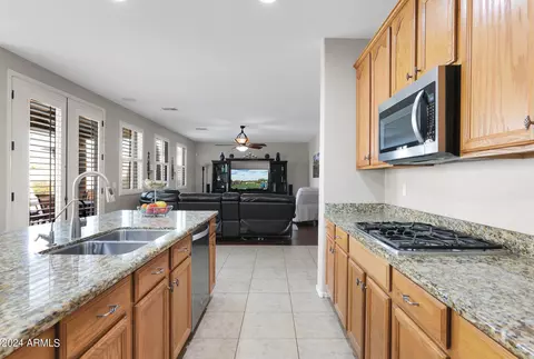 Kitchen - 3102 E Turnberry Dr, Gilbert, AZ 85298 photo 2 of 7