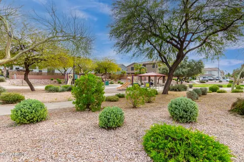 Exterior - 4118 E Laurel Ave, Gilbert, AZ 85234 photo 13 of 16