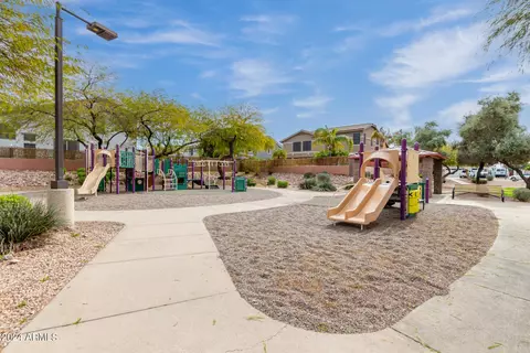 View/Area - 4118 E Laurel Ave, Gilbert, AZ 85234 photo 5 of 8
