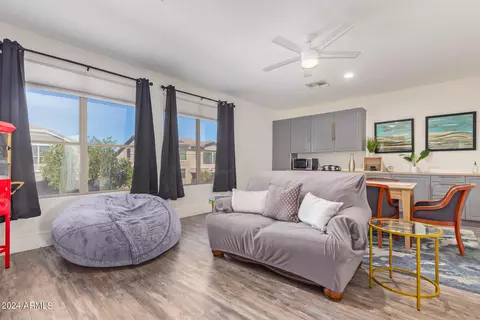 Bedroom - 4118 E Laurel Ave, Gilbert, AZ 85234 photo 1 of 9