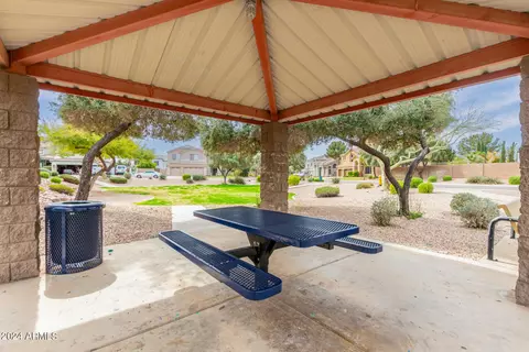 Exterior - 4118 E Laurel Ave, Gilbert, AZ 85234 photo 14 of 16