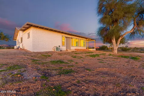 Exterior - 39212 N 3rd Ave, Phoenix, AZ 85086 photo 20 of 24