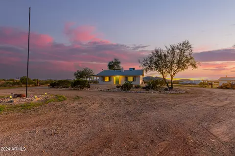 View/Area - 39212 N 3rd Ave, Phoenix, AZ 85086 photo 7 of 15