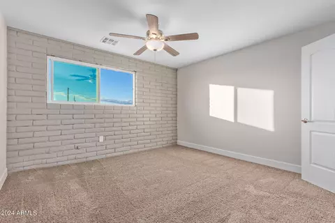 Bedroom - 39212 N 3rd Ave, Phoenix, AZ 85086 photo 1 of 5