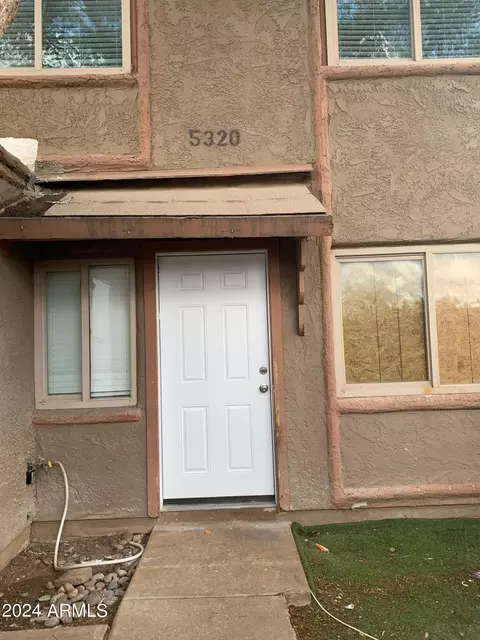 5320 W Lynwood St, Phoenix, AZ 85043