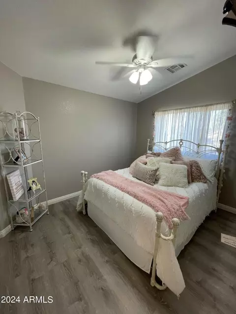 Bedroom - 2219 W Mark Ln, Phoenix, AZ 85085 photo 3 of 3