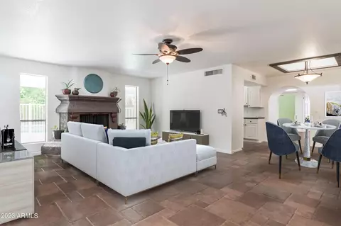 1953 E Redfield Rd, Tempe, AZ 85283 photo 2