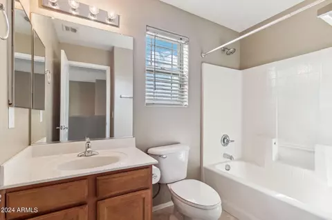 3910 E Pollack St, Phoenix, AZ 85042 photo 18