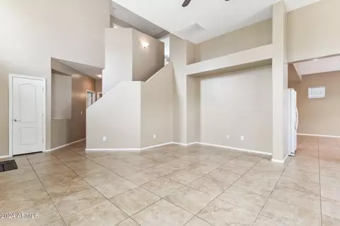 3910 E Pollack St, Phoenix, AZ 85042 photo 2