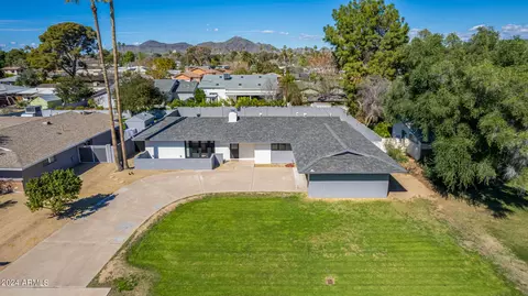 334 E Kaler Dr, Phoenix, AZ 85020