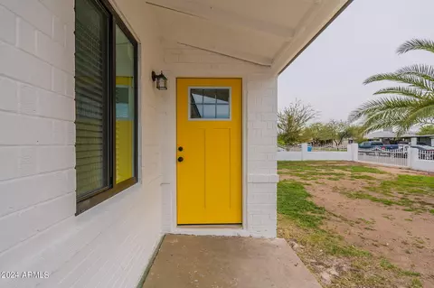Exterior - 3302 E Pierce St, Phoenix, AZ 85008 photo 1 of 4