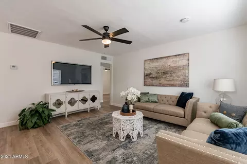 Living - 3302 E Pierce St, Phoenix, AZ 85008 photo 1 of 7