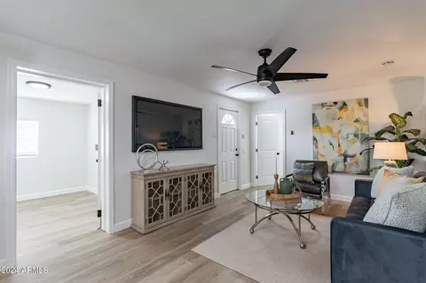Living - 3302 E Pierce St, Phoenix, AZ 85008 photo 5 of 7