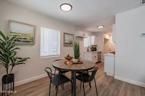 Dining - 3302 E Pierce St, Phoenix, AZ 85008 photo 1 of 2