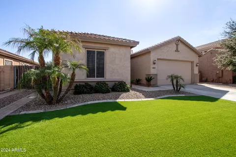 4899 E Gleneagle Dr, Chandler, AZ 85249