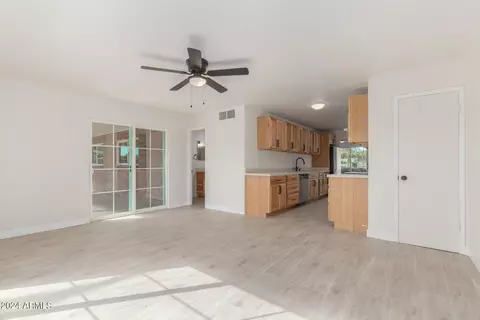 Living - 4107 W Ocotillo Rd, Phoenix, AZ 85019 photo 2 of 2