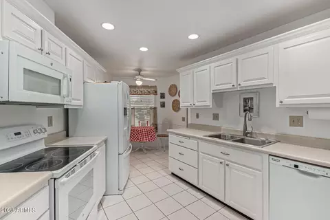 17251 N Del Webb Blvd, Sun City, AZ 85373