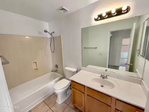Bath - 6015 S 21st Dr, Phoenix, AZ 85041 photo 1 of 3