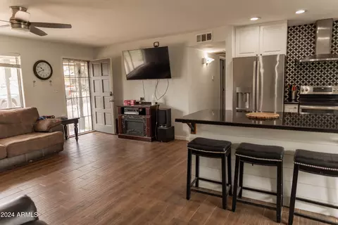 55 W 14th Ave, Apache Junction, AZ 85120 photo 9