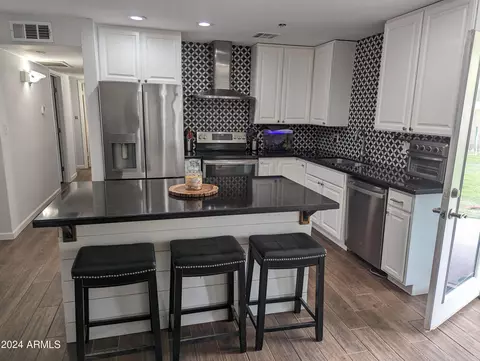 55 W 14th Ave, Apache Junction, AZ 85120 photo 2