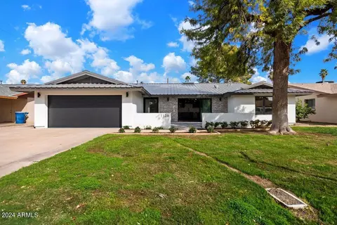 1136 E Wesleyan Dr, Tempe, AZ 85282 photo 2