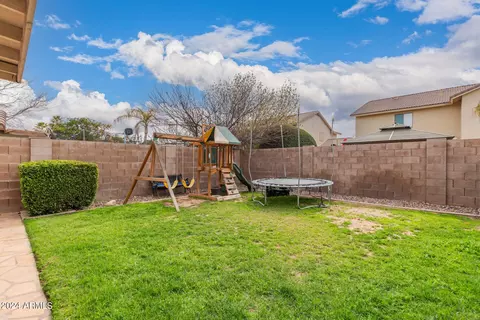 255 E Sheffield Ct, Gilbert, AZ 85296 photo 13