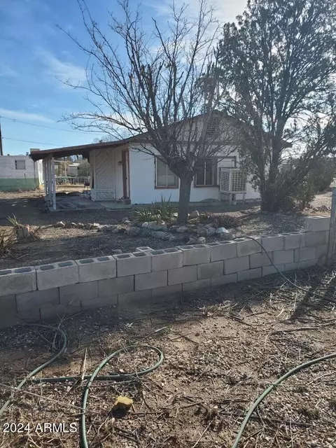 709 E Mcneil Rd, Benson, AZ 85602 photo 3