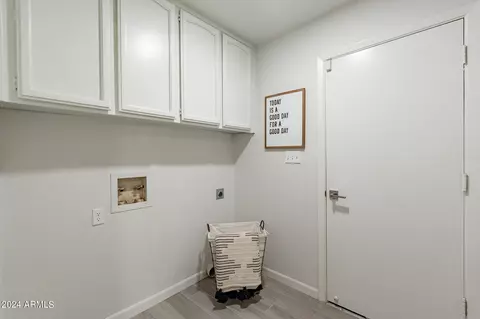 Other - 2646 E Sierra St, Phoenix, AZ 85028 photo 3 of 7